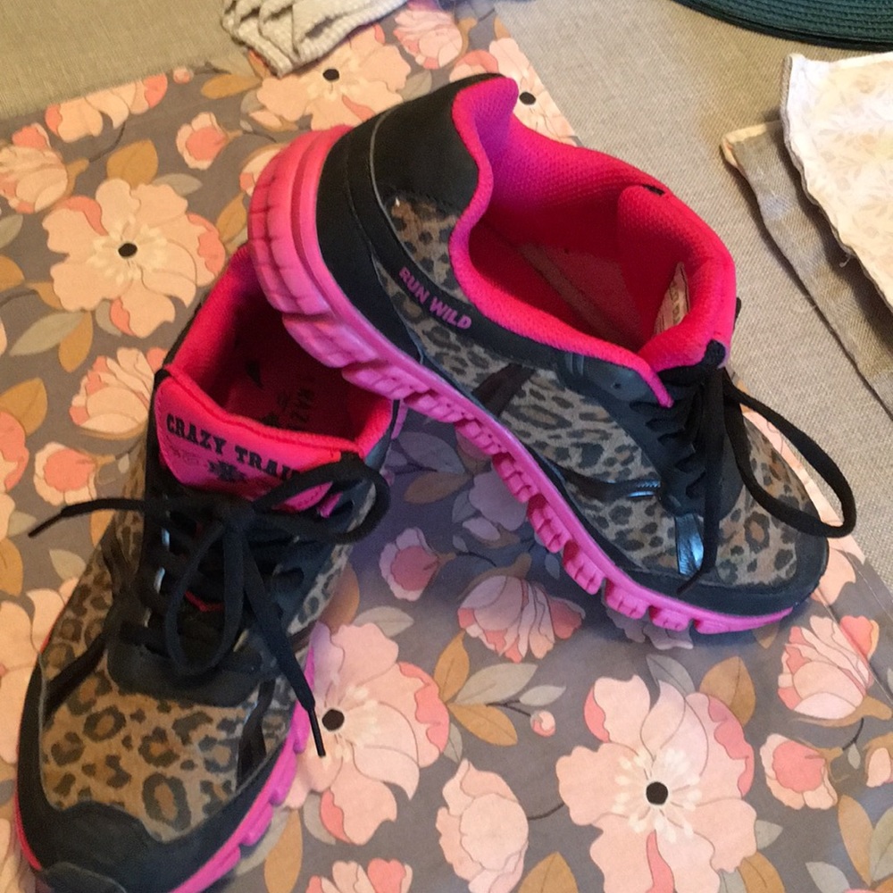 Women’s shoe